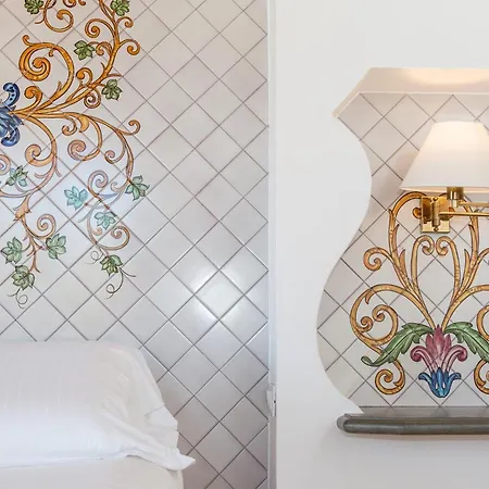 La Bitta - Bovis アルバタクス